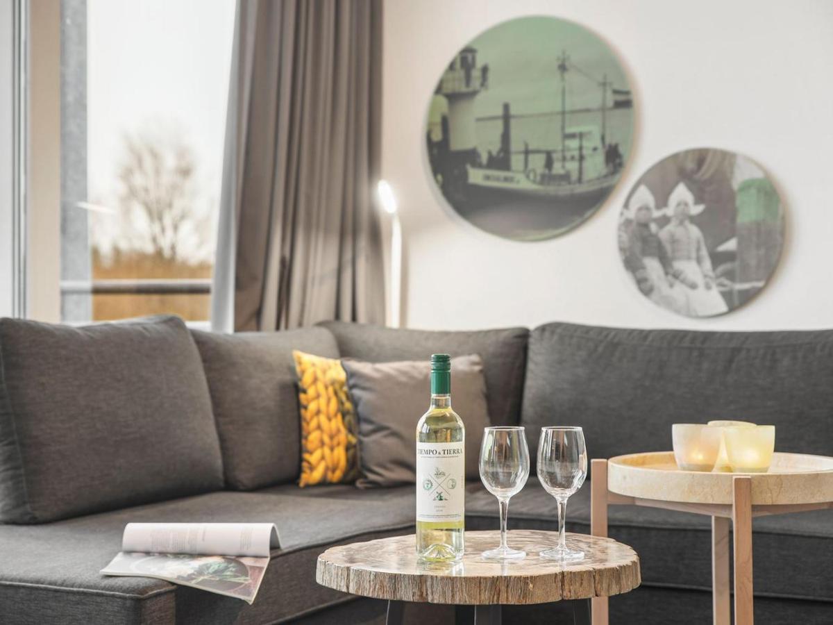 Luxury 4-Person Residence In The Holiday Park Landal Esonstad Anjum Zewnętrze zdjęcie