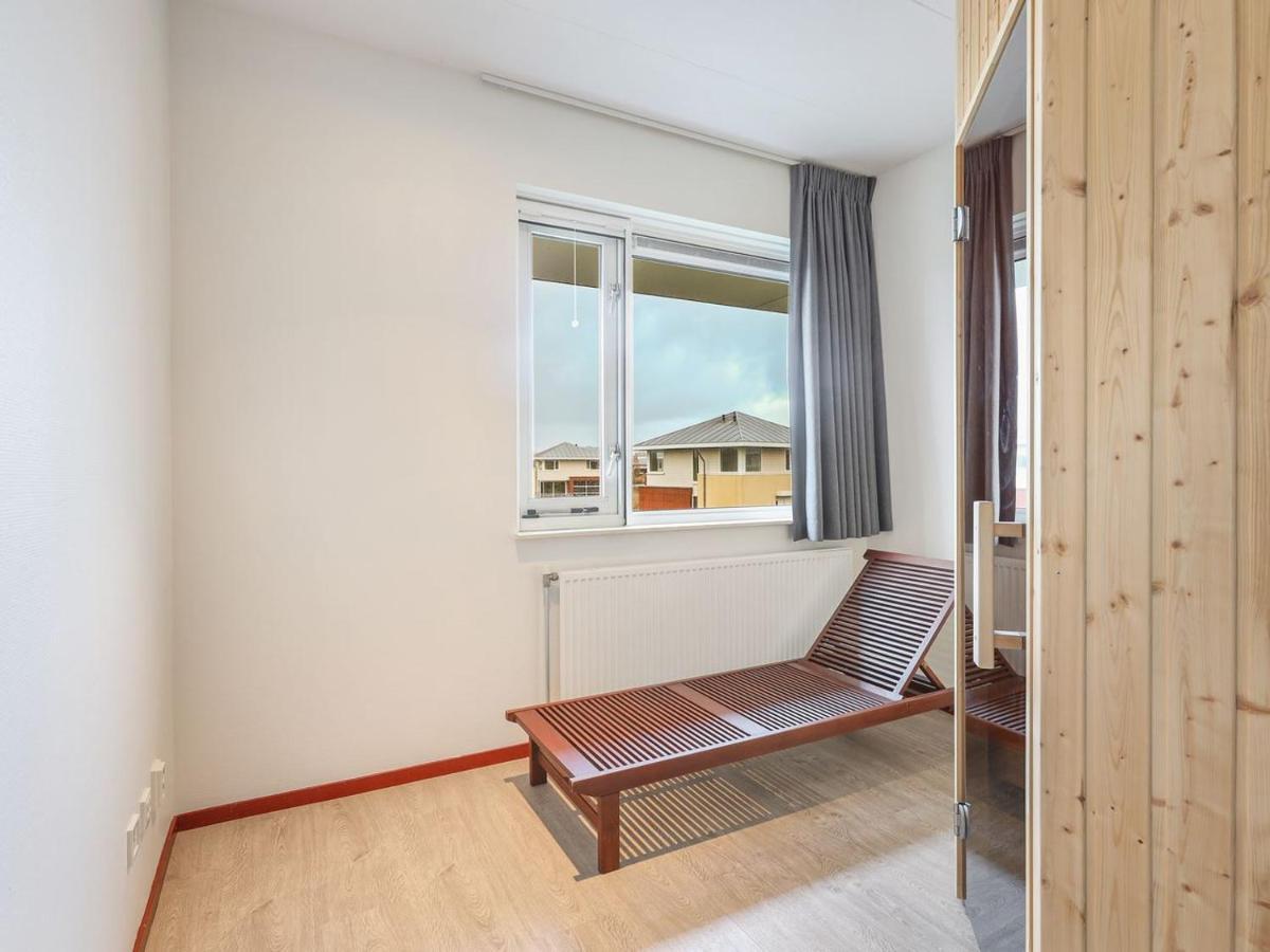 Luxury 4-Person Residence In The Holiday Park Landal Esonstad Anjum Zewnętrze zdjęcie